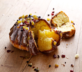 Yeast cake
