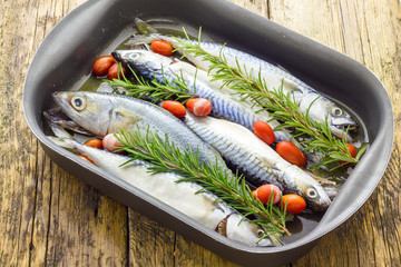 Mackerel baked with tomatoes