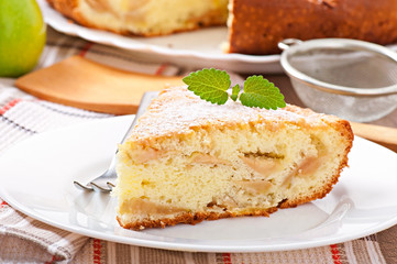 slice of apple pie on a plate