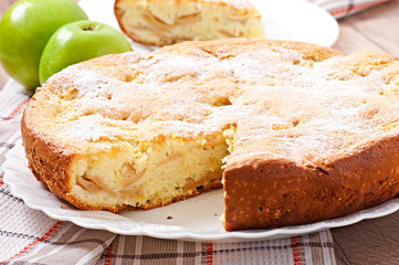 slice of apple pie on a plate