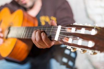 Obraz premium Guitarist in the street