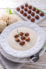 cauliflower cream soup