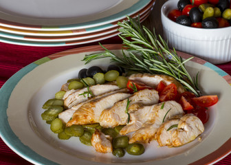 salad with roasted chicken meat