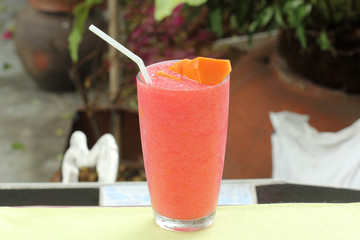 papaya smoothies