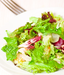 fresh mixed salad leaves