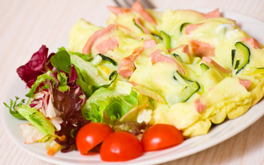 omelet with ham and zucchini