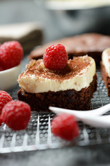 Schokokuchen mit veganer 