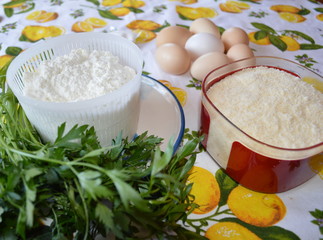 Ricotta, uova e formaggio