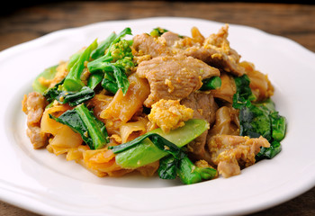 Stir Fried Rice Noodle with pork