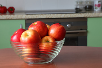 red apples