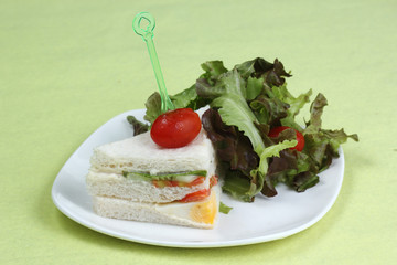 sandwich on the Plate