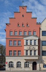 Fototapeta premium Altes Sparkassengebäude