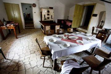 Old Dining Table set