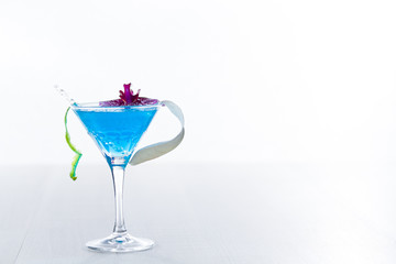 Molecular mixology - Cocktail with caviar