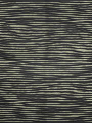 Obraz premium Black and white wrapping paper with horizontal lines