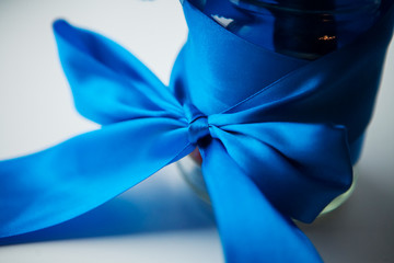 blue ribbon gift wrap