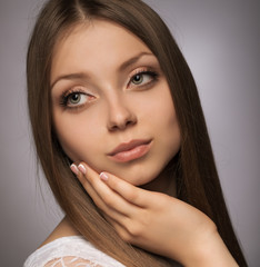 Naklejka premium Portrait of a girl with long hair