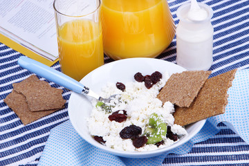 Easy fitness food to sustain shape in form