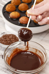 How to make cake pops - tutorial