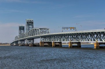 Fototapeta na wymiar Marine Parkway-Gil Hodges Memorial Bridge
