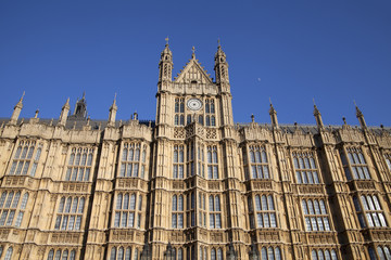 Fototapeta na wymiar Arhitectur detail of Houses of Parliament, London.