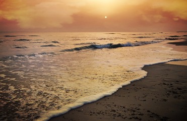 Schiuma sul bagnasciuga