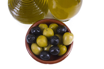 olives isolated
