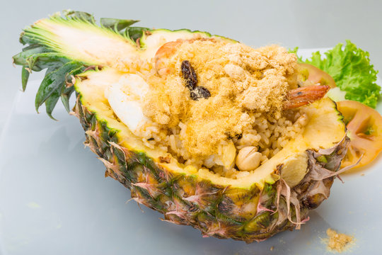 Pineapple salad with seafood