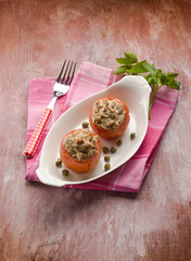 stuffed tomatoes with tuna and capers