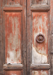 Fototapeta na wymiar Antique wooden door