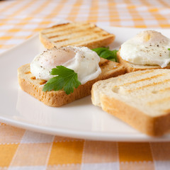 Poached eggs