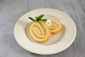 lemon biscuit roll