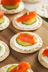 Salmon and Cracker Hor D'oeuvres