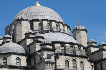 Obraz premium The Dome of Eminonu Mosque or New Mosque in Istanbul.
