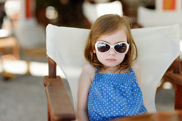Adorable little girl portrait © MNStudio