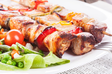 Grilled shashlik with vegetables