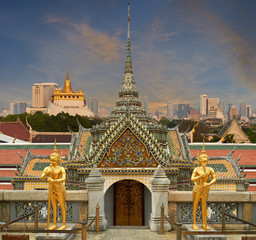 Fototapeta premium Temple of the Emerald Buddha