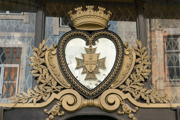Fototapeta na wymiar Old heart shape coat of arms