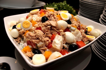 salad with tuna, eggs and vegetables.