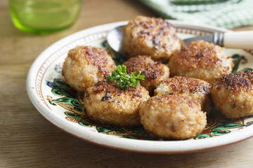 Meatballs on wooden desk