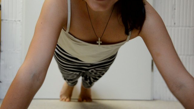 M&auml;dchen beim Turnen