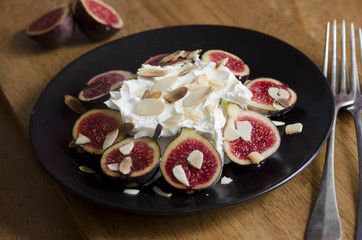 Grilled figs