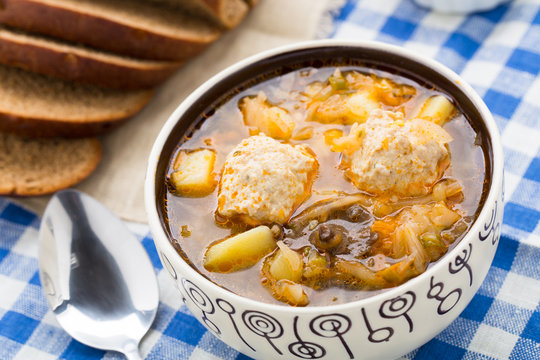 Soup with meat balls