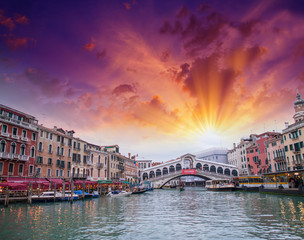 Terrific view of Rialto Bridge from Grand Canal in Venice