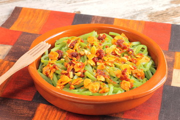 Green beans with almonds and chorizo sausage
