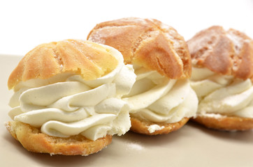 Fresh Cream Puffs