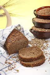 pane di segale e semi