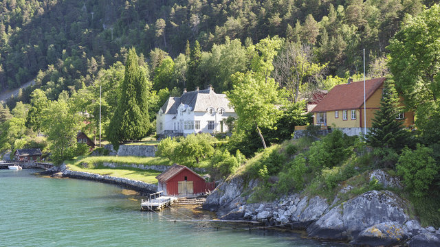 Laerdalsfjord, Ferienhäuser, Fjord, Sommer, Norwegen