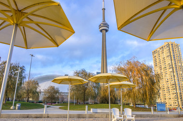 CN Tower,Toronto © oneinchpunch