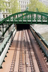 Rundbogenbrücke in Wien 6
